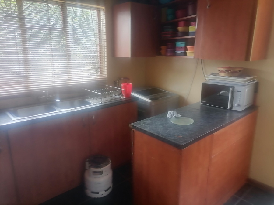 3 Bedroom Property for Sale in Phakamisa Eastern Cape